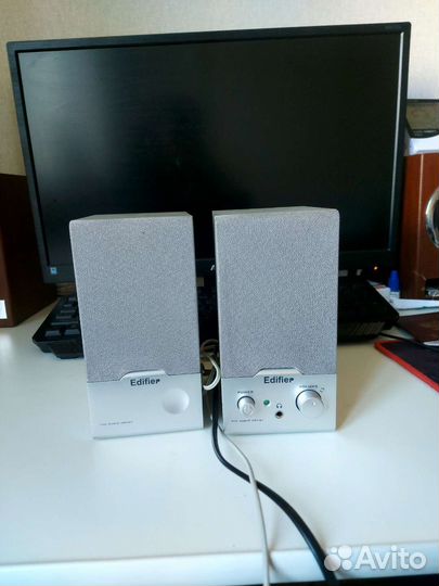 Колонки edifier r18