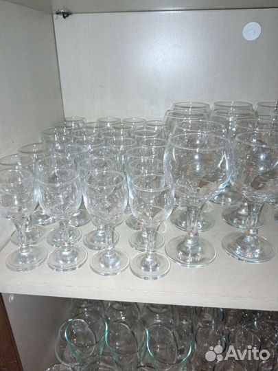 Бокалы фужеры рюмки