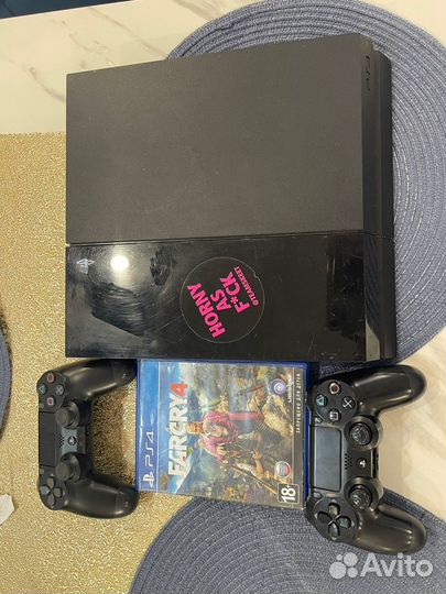 Sony PS4 FAt-500 гб памяти