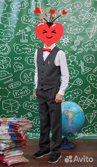 Школьный костюм для мальчика серый 140