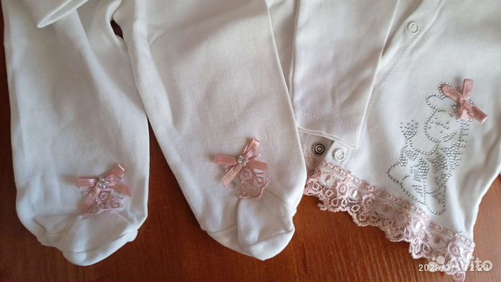 Конверт с костюмом на выписку для девочки зима