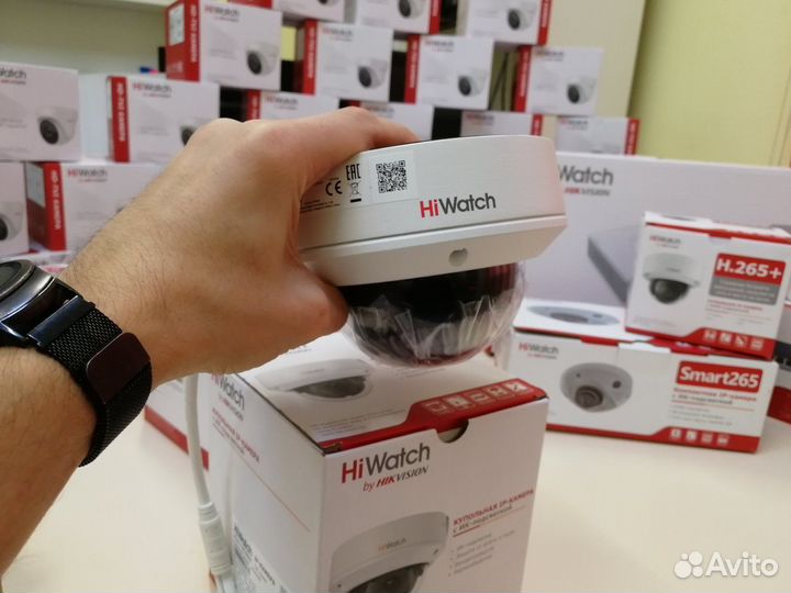 Купольная камера с exir DS-I458Z 2.8-12mm Hiwatch