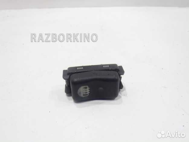 Кнопка обогрева заднего стекла