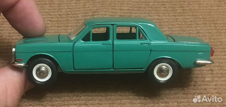 Волга Газ-24 1:43 (газ24 1/43) СССР зеленая