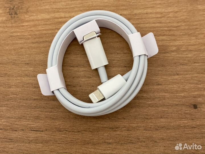 Кабель-зарядка на iPhone 20w новая