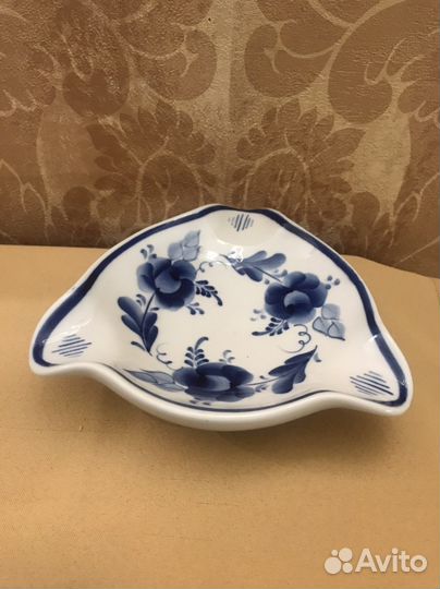 Пепельница фарфор Гжель