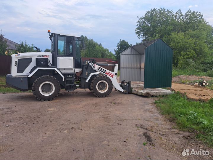 Фронтальный погрузчик