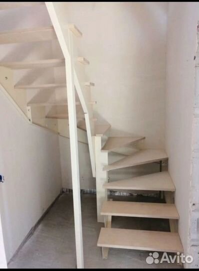 Изготовление лестниц в дом, дачу (производители)
