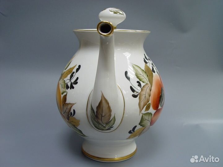 Большой доливной чайник. Ленинград. СССР