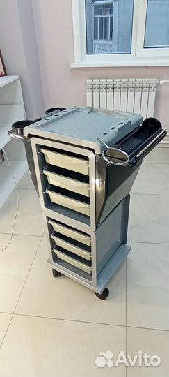 Тележка парикмахерская бу