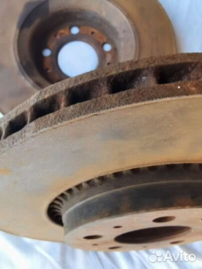 Диски тормозные передние Volvo S60 S80 V70 305mm