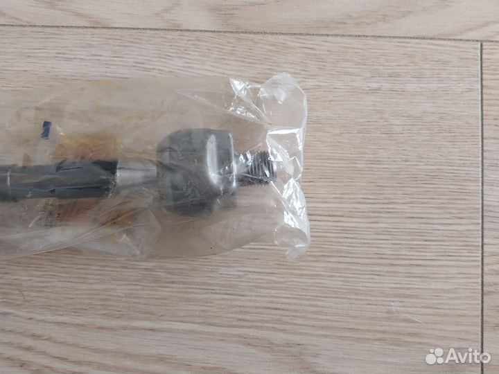 Тяга рулевая Mitsubishi lanser 9