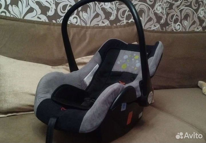 Переноска для детей в машину