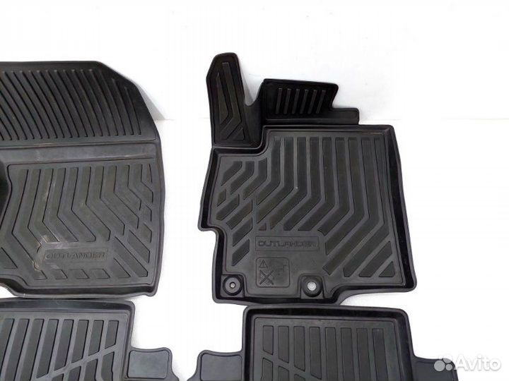 Коврики комплект Mitsubishi Outlander GF 4B12 2021