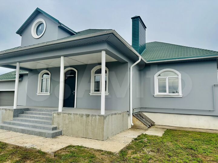 Дом 220 м² на участке 14 сот.