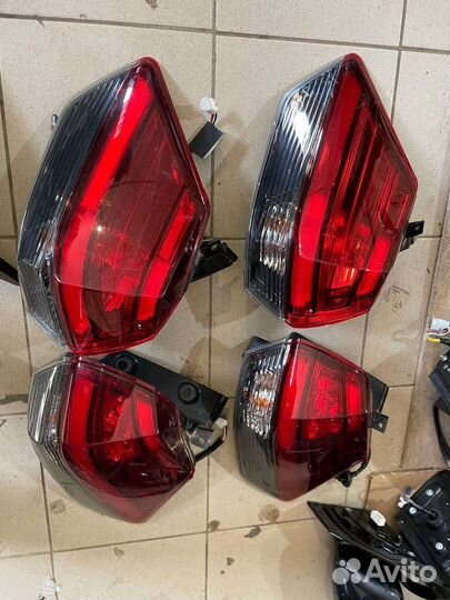 Фонарь левый Nissan X-Trail T-32 2017-2023