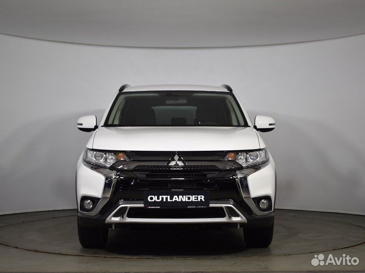 Mitsubishi Outlander 2 CVT, 2022