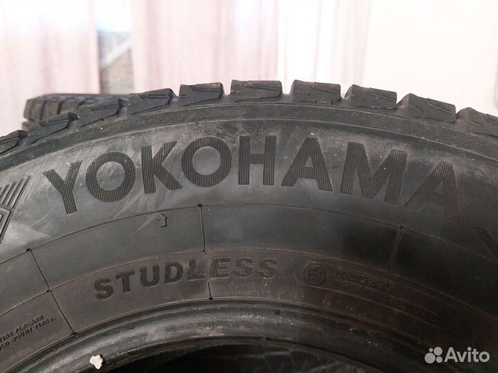 Yokohama Ice Guard G075 245/70 R16