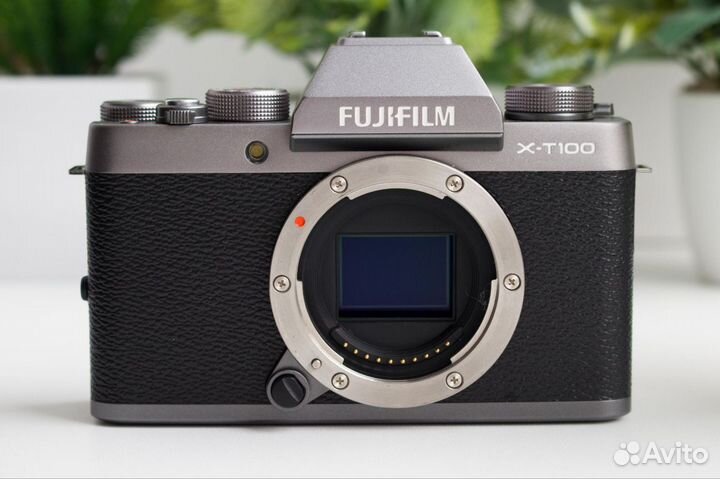 Fujifilm X-T100 Body