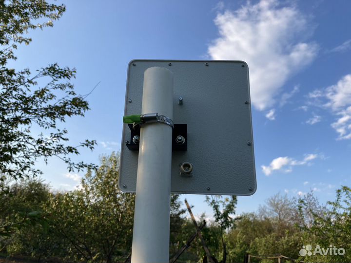 4G антенна LTE 14Дб 2600Мгц панельная