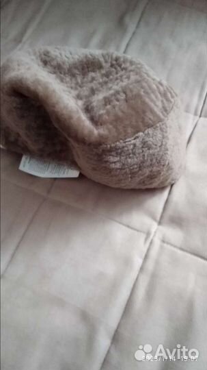 Шапка- берет меховой астраган- мех молодой овечк