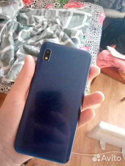 Samsung Galaxy A10, 2/32 ГБ
