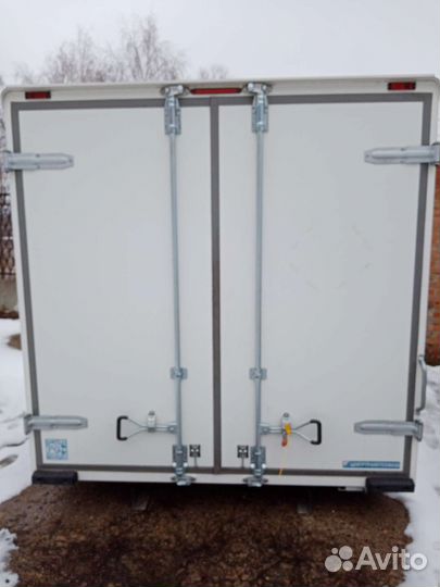 Промтоварный фургон (будка)