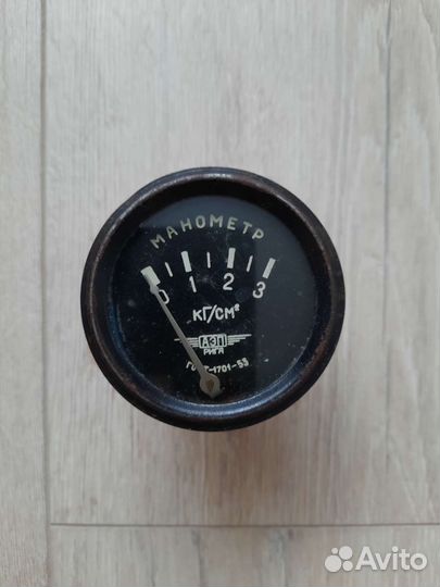 Манометр- гост-1701-53, (возможно для УАЗ 469 )