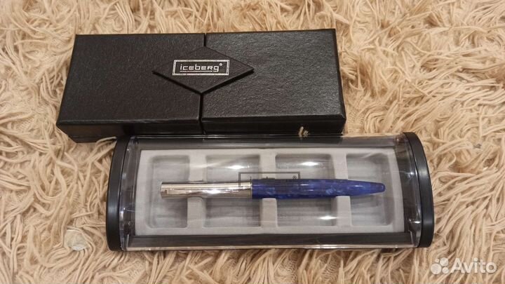 Новые перьевая и авторучки Айсберг