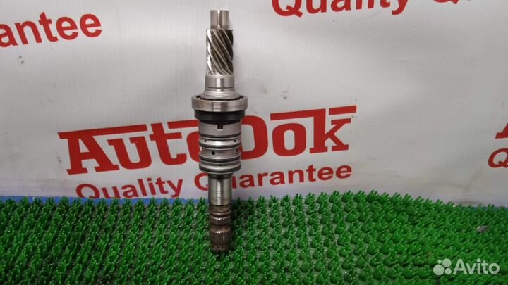 Pаспределительный вал (RHD)