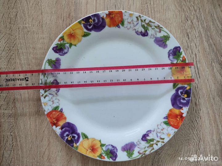 Набор тарелок