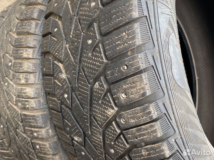 Gislaved NordFrost 100 215/60 R16 99T