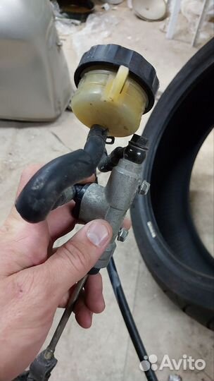 Тормозной цилиндр honda africa twin XRV750