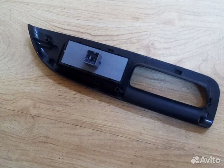 Блок управления стеклоподъемниками VAG 1Z0959858B