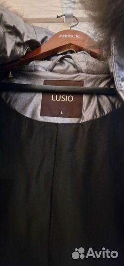 Куртка с капюшоном из экокожи зимняя