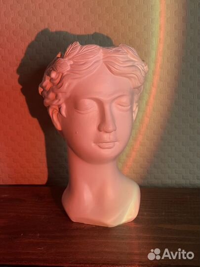 Декоративные статуэтки