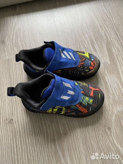 Кросовки adidas оригинал 27 р
