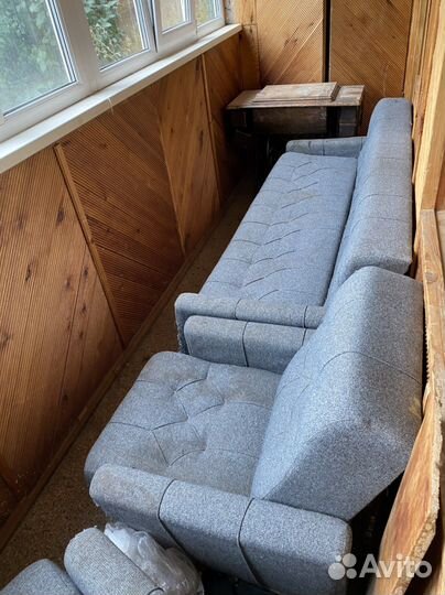 Диван и 2 кресла