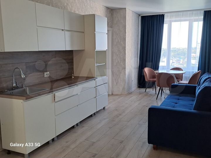 2-к. квартира, 59 м², 8/9 эт.