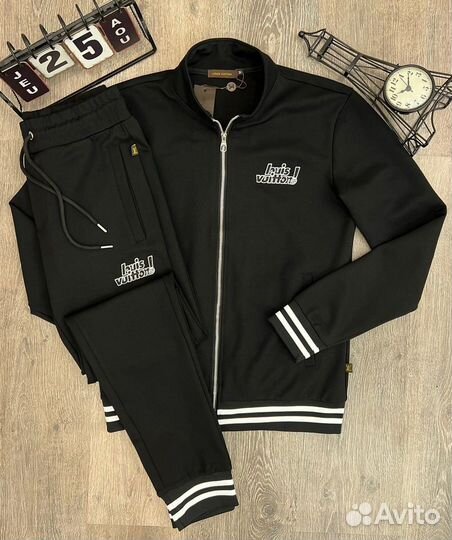 Спортивный костюм Louis Vuitton