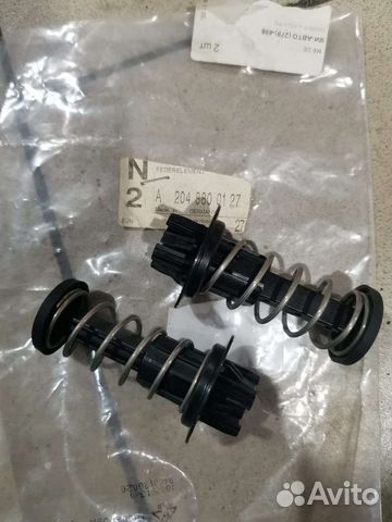 Mercedes W213 w166 W222 пружинка капота