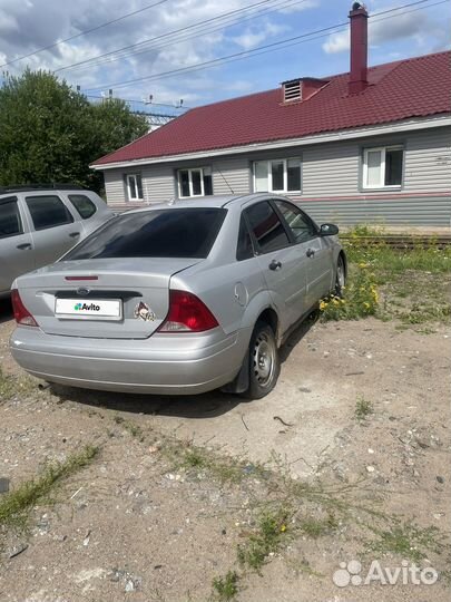 Ford Focus 2.0 AT, 2004, битый, 215 000 км