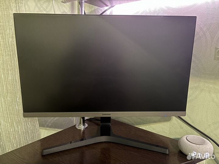 Монитор samsung