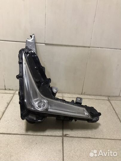 Дхо правая LX 570 с 2015