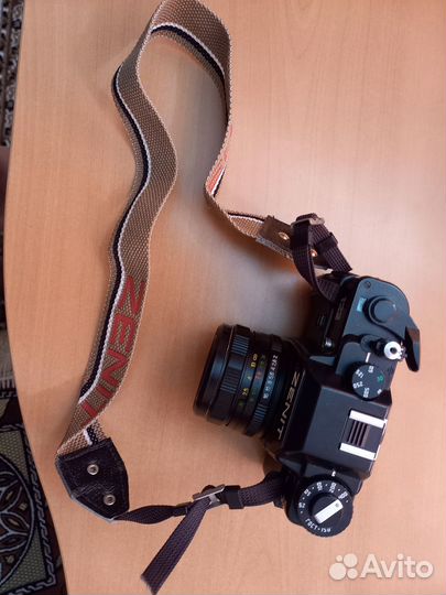 Пленочный фотоаппарат зенит 122