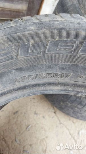 Bridgestone Dueler A/T 661 225/65 R17