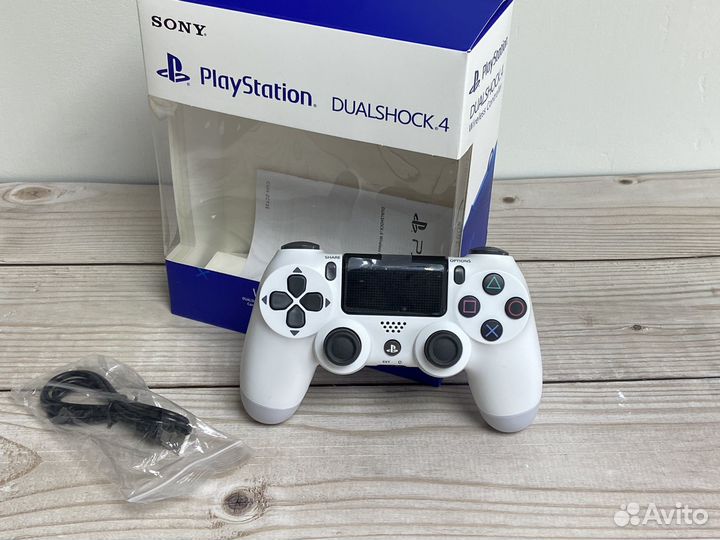 Джойстик PS4