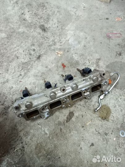 Топливная рампа Vag 1.4 TSI cax caxa