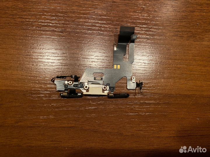 Запчасти iPhone 11