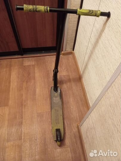 Трюковой самокат